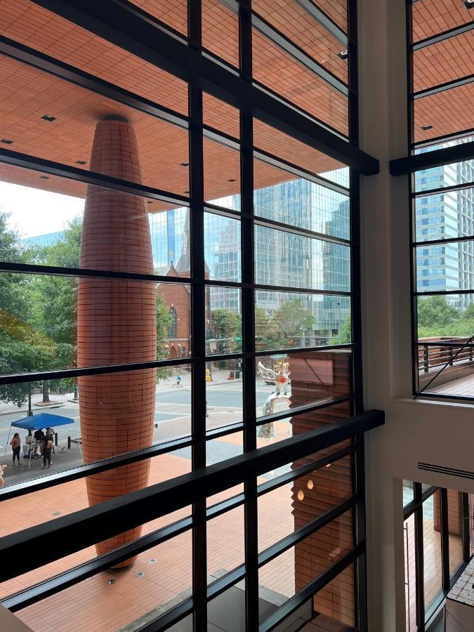 Bposhtels Charlotte Hostel ภายนอก รูปภาพ